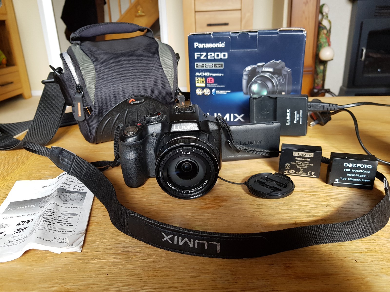 Panasonic Lumix Dmc Fz200 12 1mp Digital Camera Black Kit W 25 Panasonic Lumix Dmc Fz200 12 1mp Digital Camera Black Kit W 25 600mm Lens Ebay
