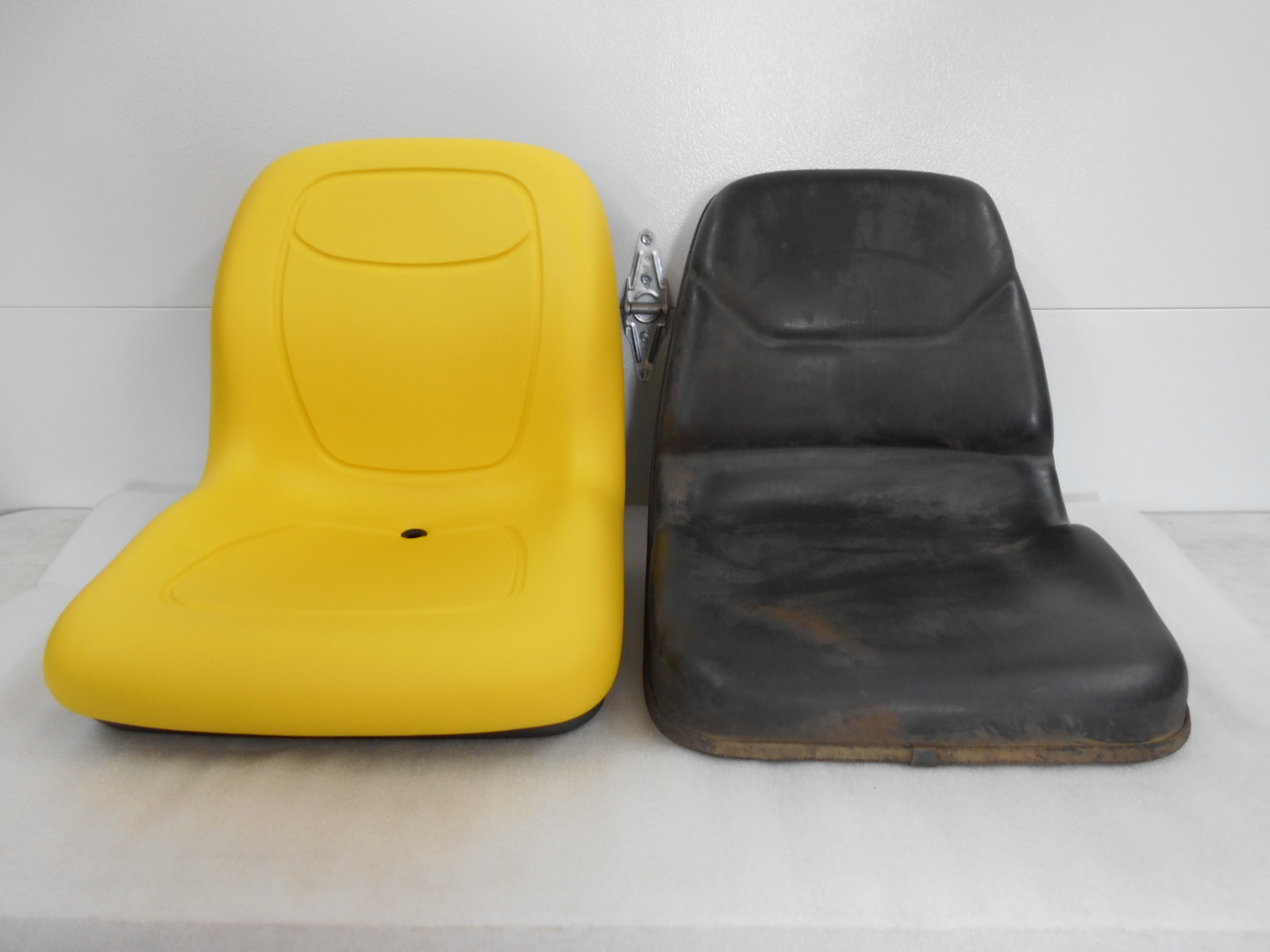 Yellow High Back Seat For John Deere 755 855 955 Compact Tractor Picture 1 Of 11