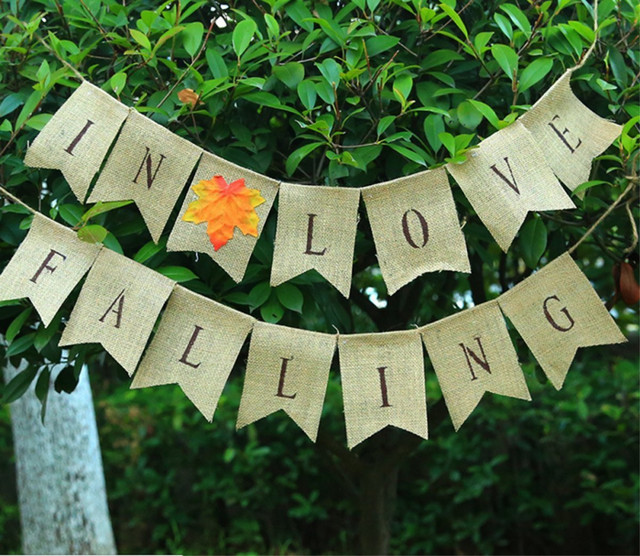 Falling In Love Burlap Bunting Banner Thanksgiving Autumn Room Decoration Falling In Love Burlap Bunting Banner Thanksgiving Autumn Room Decoration