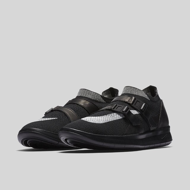 Nike Lab Air Sockracer Flyknit 904580-001 Black/Sail-Black Mens Shoes Size 9.5 Nike Lab Air Sockracer Flyknit 904580-001 Black/Sail-Black Mens Shoes Size 9.5
