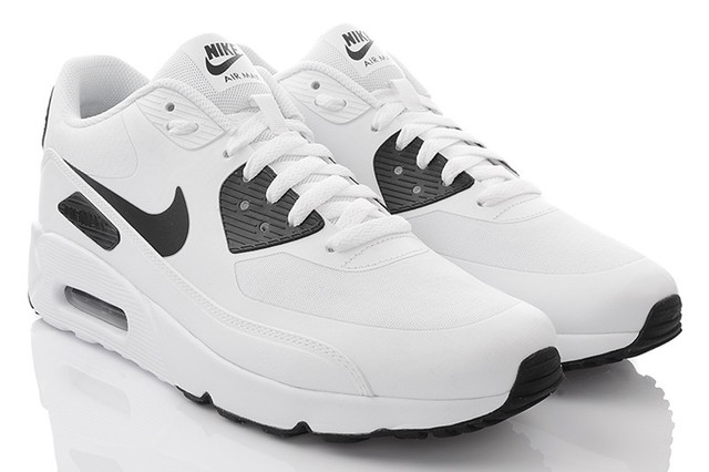 nike air max essential bianche nike air max essential bianche