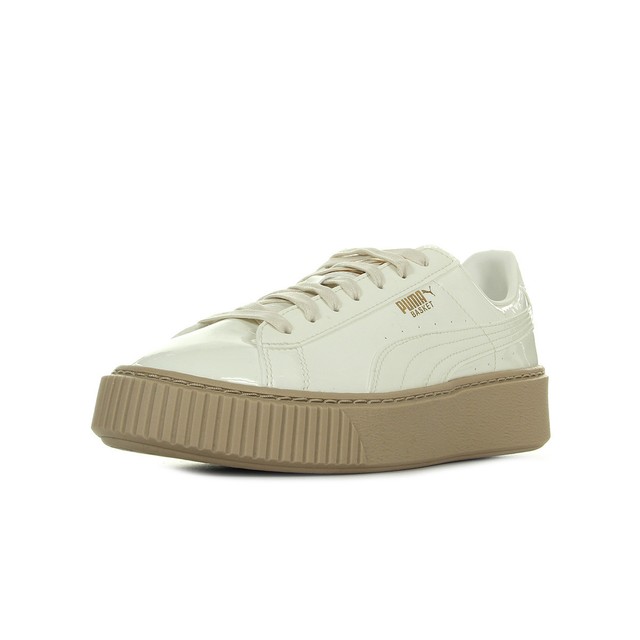 Chaussures Baskets Puma femme Basket Platform Patent Wns taille Beige Chaussures Baskets Puma femme Basket Platform Patent Wns taille Beige