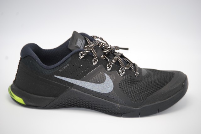Nike Metcon 2 II Men Training Train Gym SNEAKERS Shoes Black Volt 8 ... Nike Metcon 2 Men's sneakers 819899 007 Multiple sizes