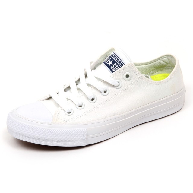 Converse Chuck Taylor All Star II Scarpe Da Ginnastica in Bianco 150154C in Scatola Converse Chuck Taylor All Star II Scarpe Da Ginnastica in Bianco 150154C in Scatola