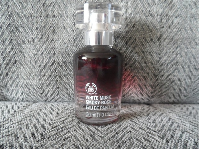 the shop white musk smoky eau de parfum 30ml spray bottle ebay the shop white musk smoky eau de parfum 30ml spray bottle ebay
