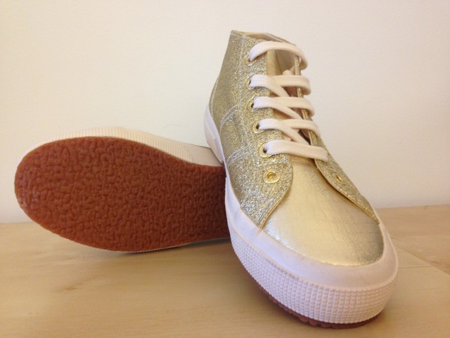 Da Donna Superga 2754 MICRO GLITTER Lettino Scarpe da ginnastica in Arancione Oro UK 4 Nuovo di Zecca Da Donna Superga 2754 MICRO GLITTER Lettino Scarpe da ginnastica in Arancione Oro UK 4 Nuovo di Zecca
