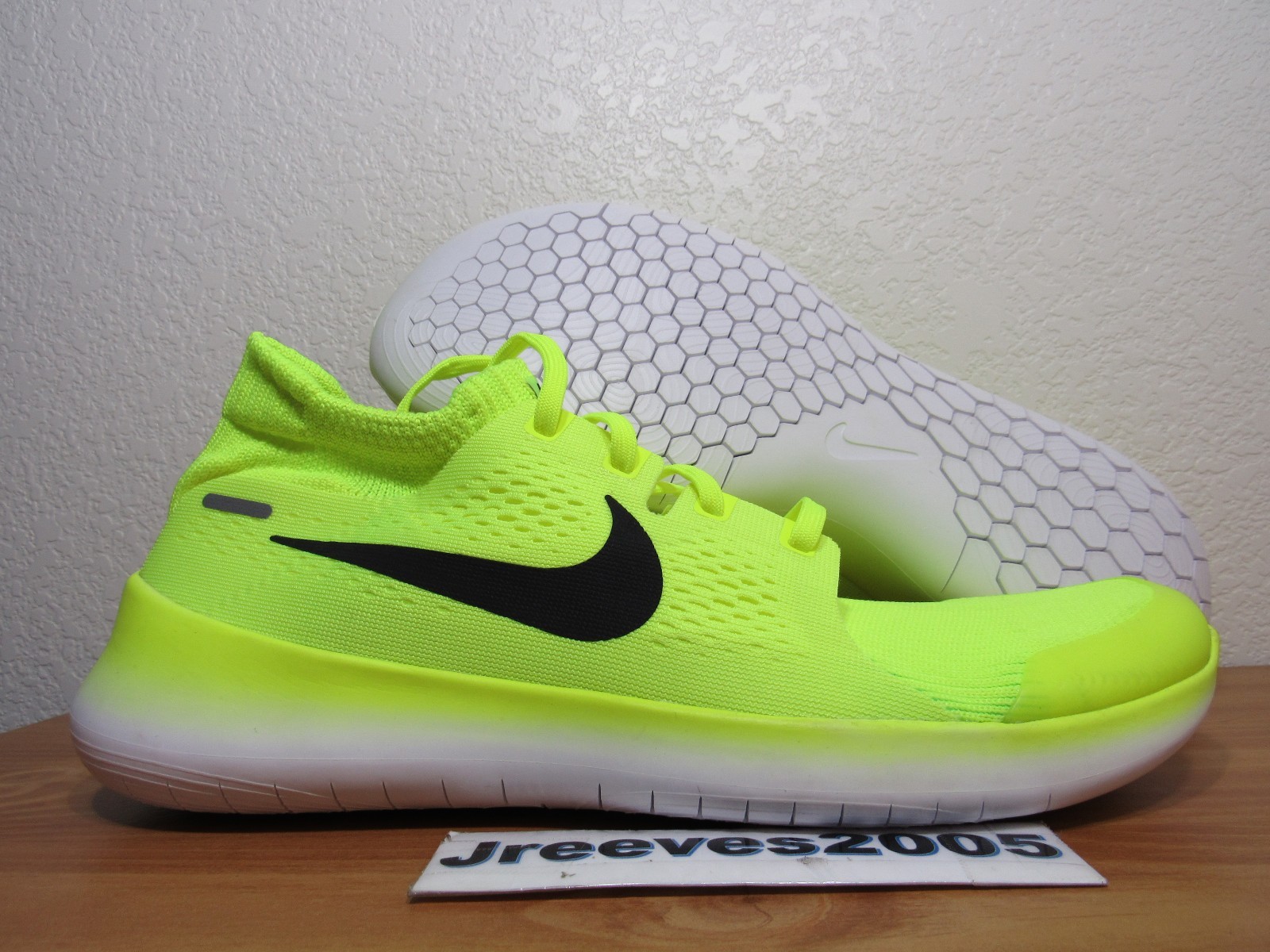 NIKE BETA RN MEN`S SHOES TRAINING RUNNING ATHLETIC NEW SZ 10; EUR 44 NIKE BETA RN MEN`S SHOES TRAINING RUNNING ATHLETIC NEW SZ 10; EUR 44