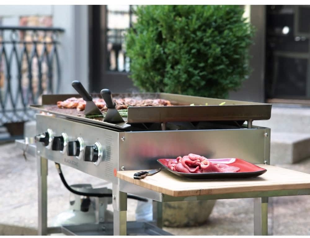 Blackstone Stainless Steel 36 Inch Griddle Cooking Station Picture 1 Of 3