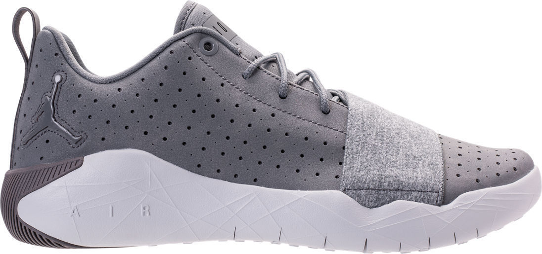New Air Jordan 23 Breakout Mens Gray/White Athletic Training Shoes Sz 10 New Air Jordan 23 Breakout Mens Gray/White Athletic Training Shoes Sz 10
