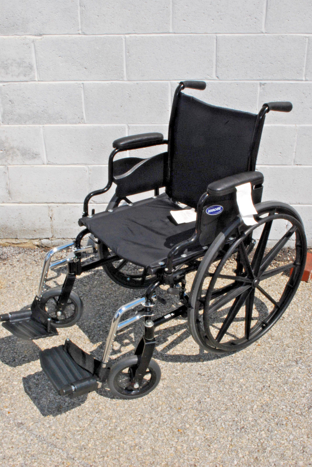 Invacare 9000 Sl 16x16 Lightweight Wheelchair W Desk Length Arms Picture 1 Of 12