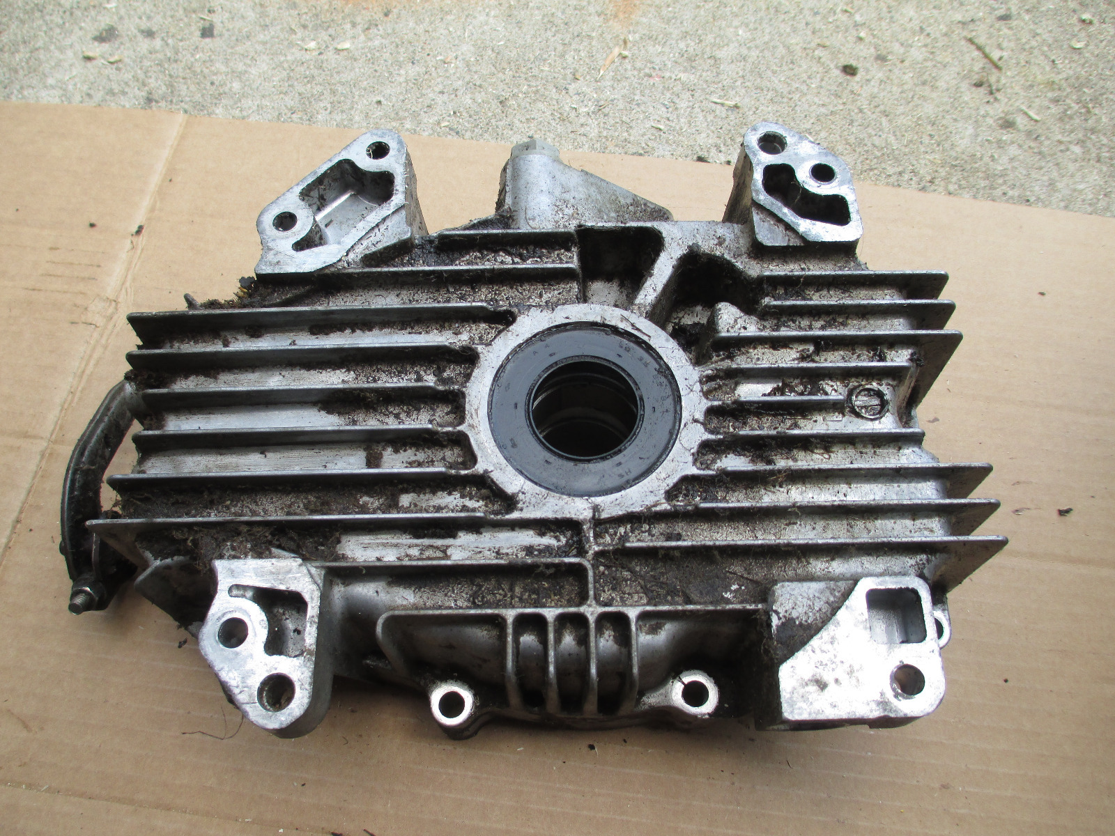 John Deere Gx335 20hp Kawasaki Engine Crankcase Cover Miu11292 Ebay Pre Owned Lowest Price