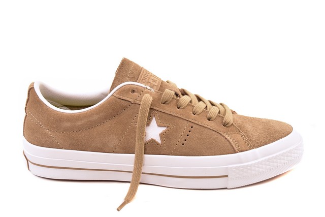 Converse Unisex Star SUEDE OX One 153965C Scarpe da ginnastica Sandy/Bianco UK 8 RRP 72 BCF81 Converse Unisex Star SUEDE OX One 153965C Scarpe da ginnastica Sandy/Bianco UK 8 RRP 72 BCF81