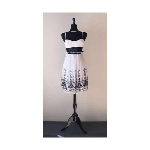 Black Female French Mannequin Jersey Dress Form With Tripod Black Female French Mannequin Jersey Dress Form With Tripod Wooden Base