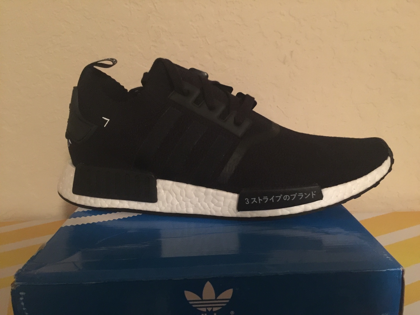 adidas originals nmd r1 adidas originals nmd r1