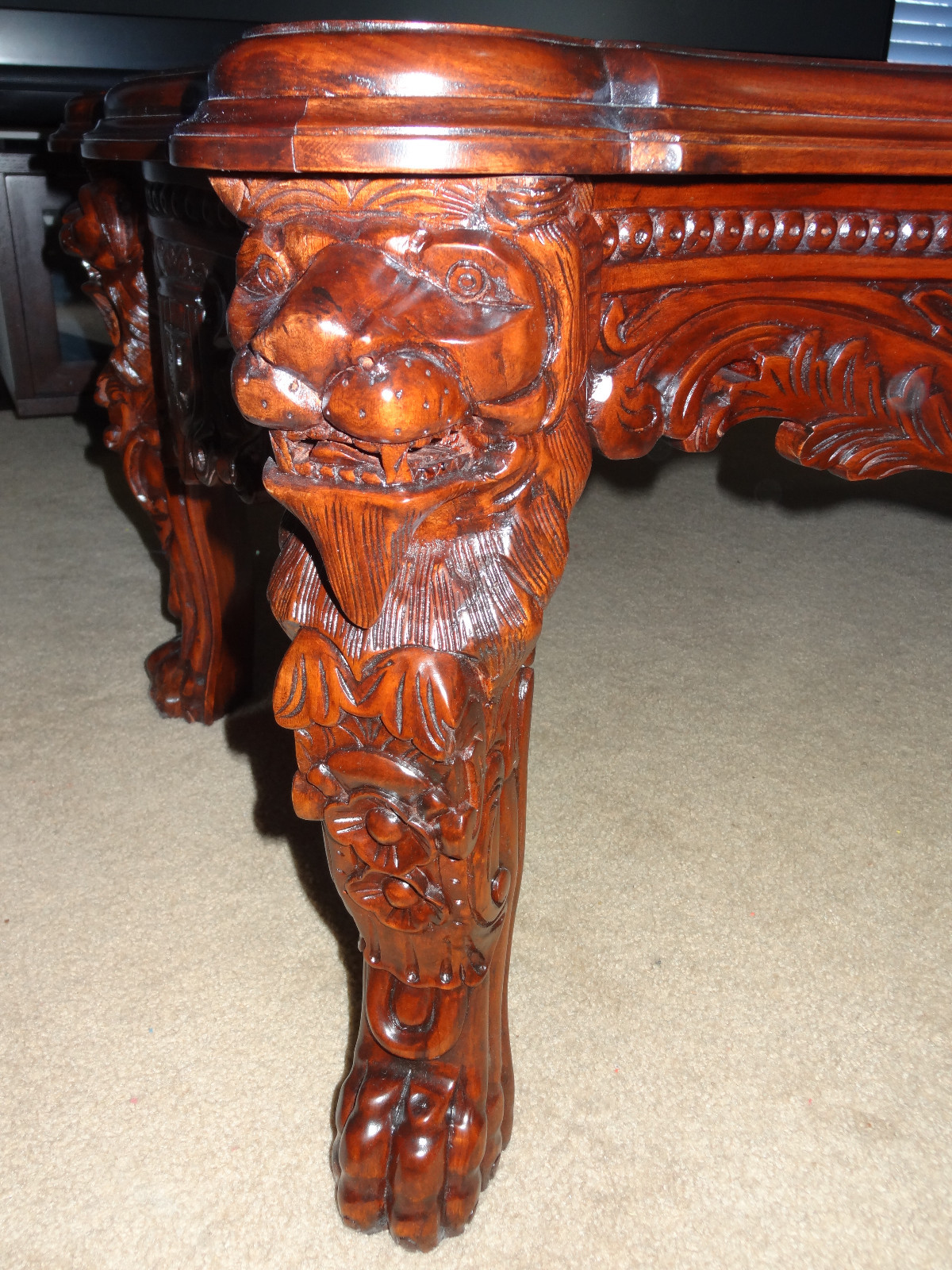 Grand Hall Lion Leg Coffee Table Rascalartsnyc Design Toscano The Lord Raffles Grand Hall Lion Leg Coffee Table
