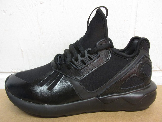 ADIDAS Tubular RUNNER W s78933 NeroBianco ADIDAS Tubular RUNNER W s78933 NeroBianco