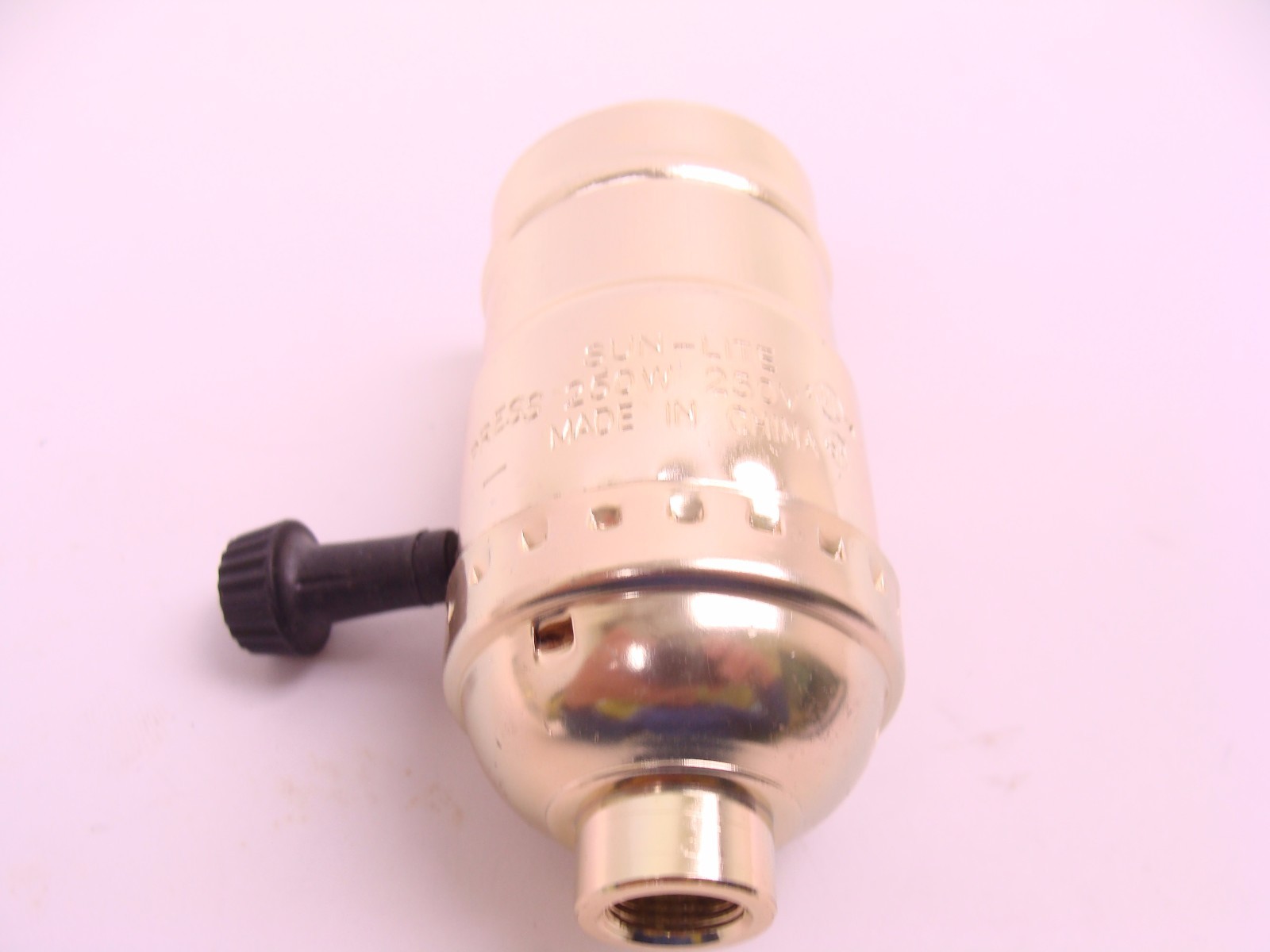 Ge Universal 3 Way Lamp Socket Gold 54372 A001299v 7