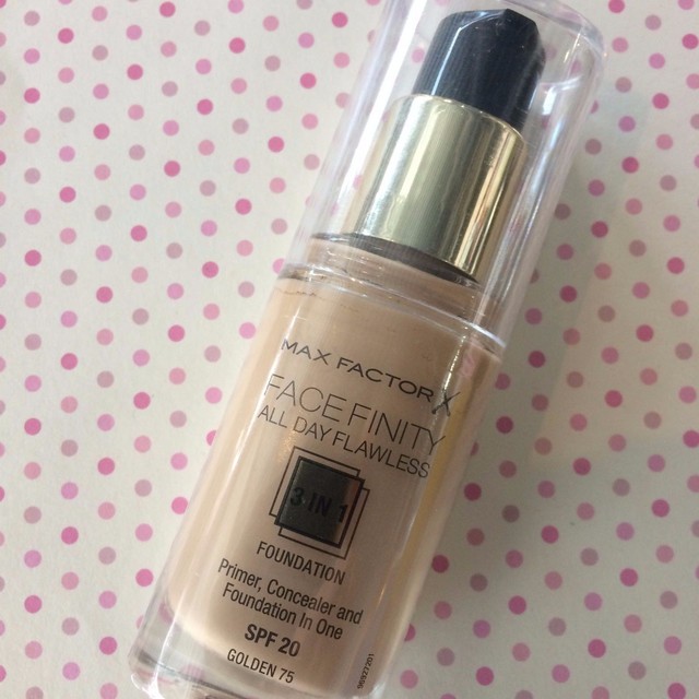fondotinta max factor face finity 3 in 1 n 75 fondotinta max factor face finity 3 in 1 n 75