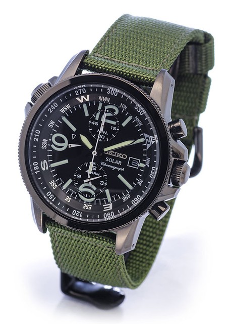 seiko pilot watch solar