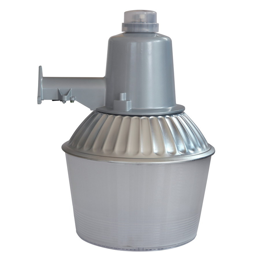 Utilitech Metal Halide Bulb Gray Finish Outdoor Dusk To Dawn Picture 1 Of 3