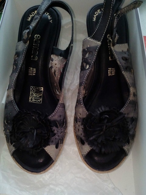 A buon mercatoscarpe donna sandalo n.35 samoa sulla vendita A buon mercatoscarpe donna sandalo n.35 samoa sulla vendita