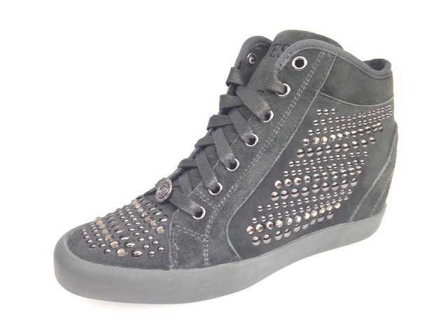 SCARPE DONNA GUESS SNEAKER ZEPPA MOD PATRICIA CAMOSCIO GREY STRASS D15GU24 SCARPE DONNA GUESS SNEAKER ZEPPA MOD PATRICIA CAMOSCIO GREY STRASS D15GU24