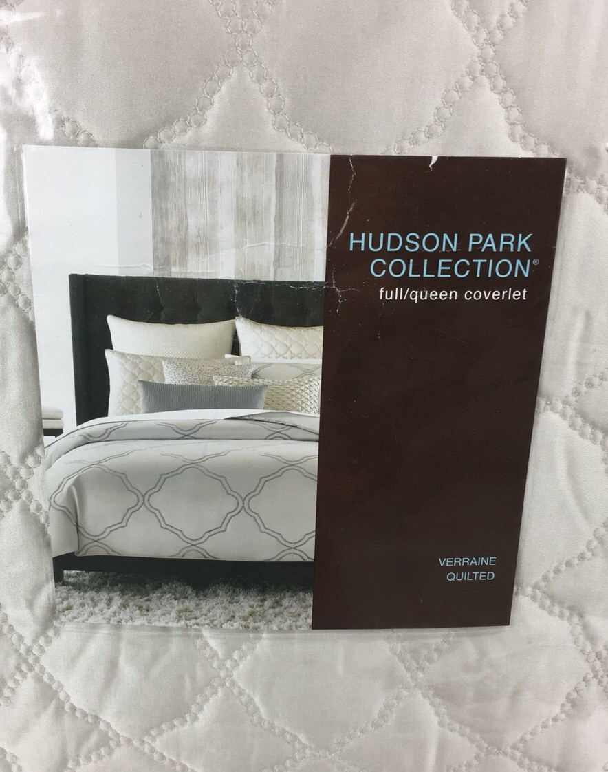 Hudson Park Bedding Verraine Full Queen Quilted Coverlet Cream D1759 3