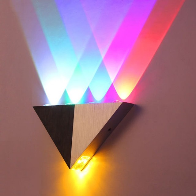 Lemonbest Modern Triangle 5w LED Wall Sconce Light Fixture Indoor ... Lemonbest Modern Triangle 5w LED Wall Sconce Light Fixture Indoor ...
