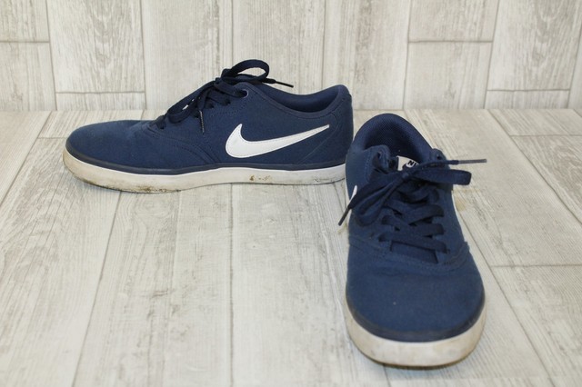 Nike SB Check Solarsoft Sneaker Unisex- Men 8.5 Women 10 Navy/white ... Nike SB Check Solarsoft Sneaker, Unisex- Men 8.5, Women 10, Navy/