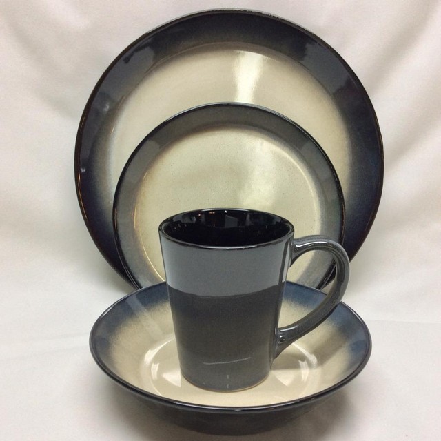 Pfaltzgraff Aria Gray 16 Piece Stoneware Dinnerware Service for 4 | eBay Pfaltzgraff Aria Gray 16 Piece Stoneware Dinnerware Service for 4 | eBay