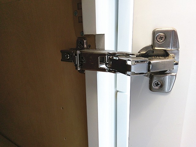 165 Degree Full Overlay On Lazy Susan Cabinet Hinge With Face 165 Degree Full Overlay On Lazy Susan Cabinet Hinge With Face Frame Plate