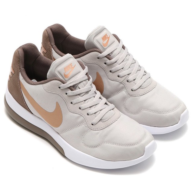 Nike MD RUNNER 2 UK 5.5 EUR 39 GRIGIO BRONZO Scarpe da ginnastica da donna 844901 002 Nike MD RUNNER 2 UK 5.5 EUR 39 GRIGIO BRONZO Scarpe da ginnastica da donna 844901 002