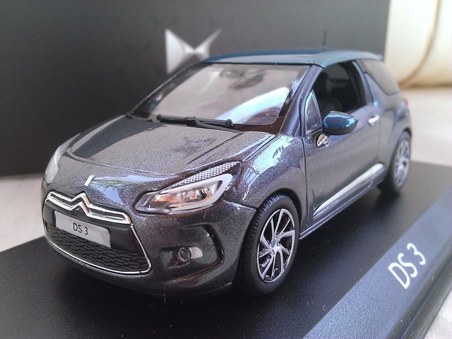 CITROEN Ds3 Year 2015 Dark Grey Turquoise 1 43 NOREV CITROEN Ds3 Year 2015 Dark Grey Turquoise 1 43 NOREV