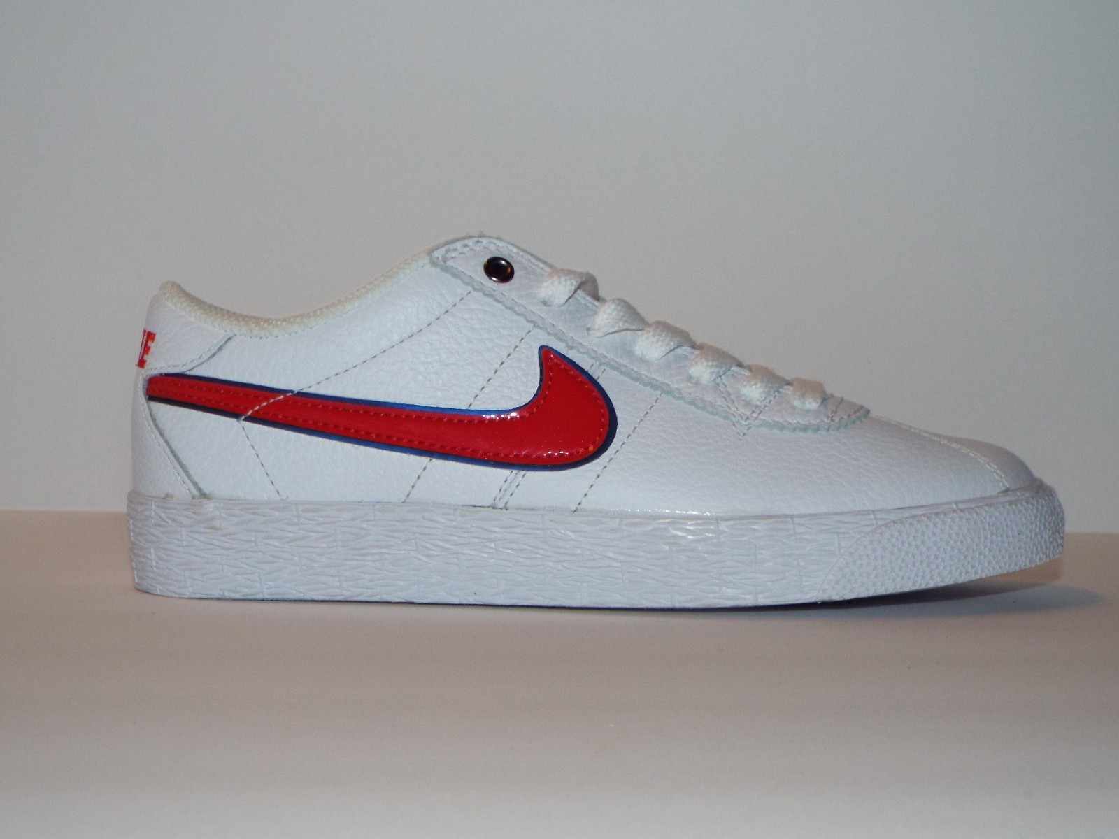 Nike Bruin SB Premium SE QS Mens Size 9.5 In Original Box Nike Bruin SB Premium SE QS Mens Size 9.5 In Original Box