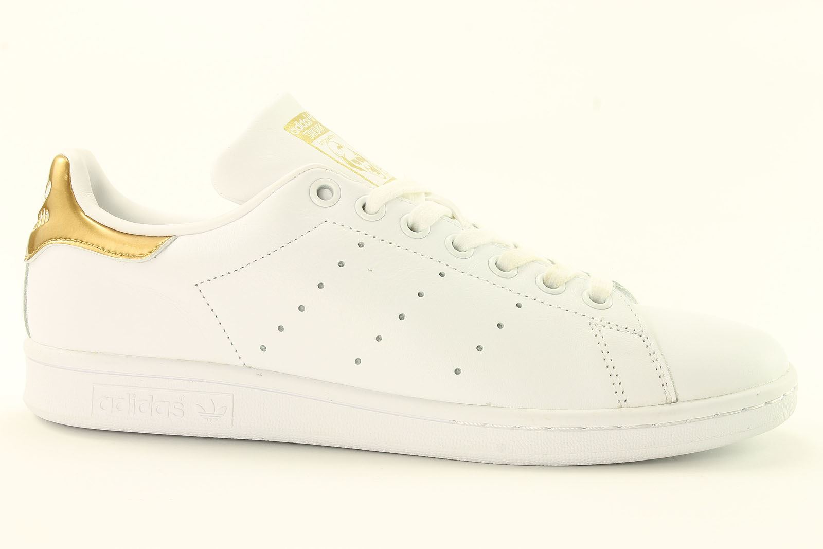 adidas nmd womens grey adidas stan smith gold size 3