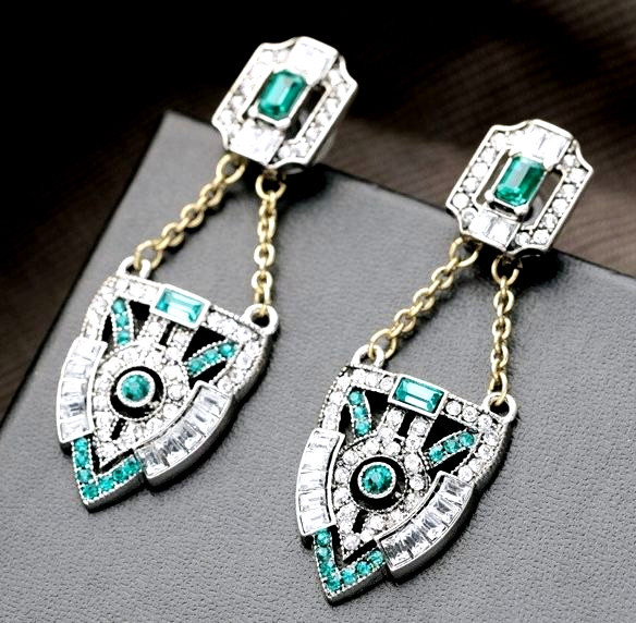 Boxed Gift Gold Silver Art Deco Emerald Green Long Drop Crystal Boxed Gift Gold Silver Art Deco Emerald Green Long Drop Crystal Earrings Uk