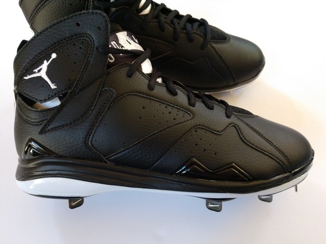 Nike Air Jordan 7 Retro Black White Cleats (684943-010) Size 10 Mens Baseball Nike Air Jordan 7 Retro Black White Cleats (684943-010) Size 10 Mens Baseball