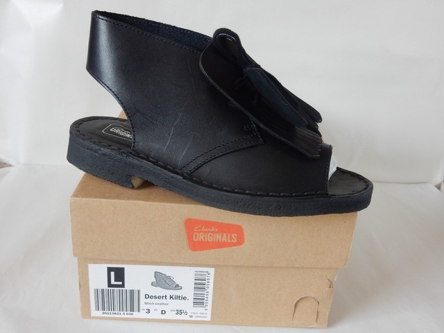 Pelle Nera Clarks Originals Desert Kiltie Tassel Scarpe Sandali Taglia 3 Pelle Nera Clarks Originals Desert Kiltie Tassel Scarpe Sandali Taglia 3