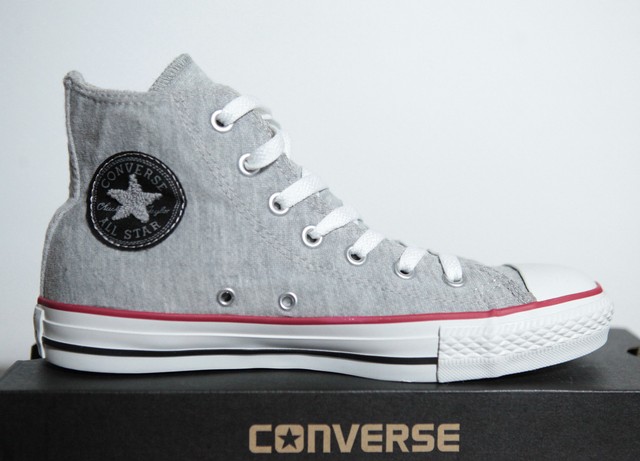 NUOVO ALL STAR CONVERSE Chucks Hi sneakers Sweatshirt 1u452 TGL 36 UK 35 NUOVO ALL STAR CONVERSE Chucks Hi sneakers Sweatshirt 1u452 TGL 36 UK 35