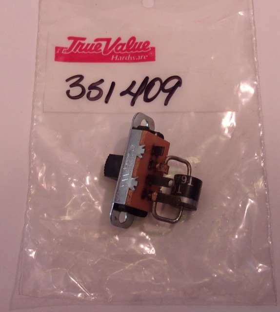 Poulan Weed Eater Electric Blower Switch 530351409 2540 2565 NOS Poulan Weed Eater Electric Blower Switch 530351409 2540 2565 NOS