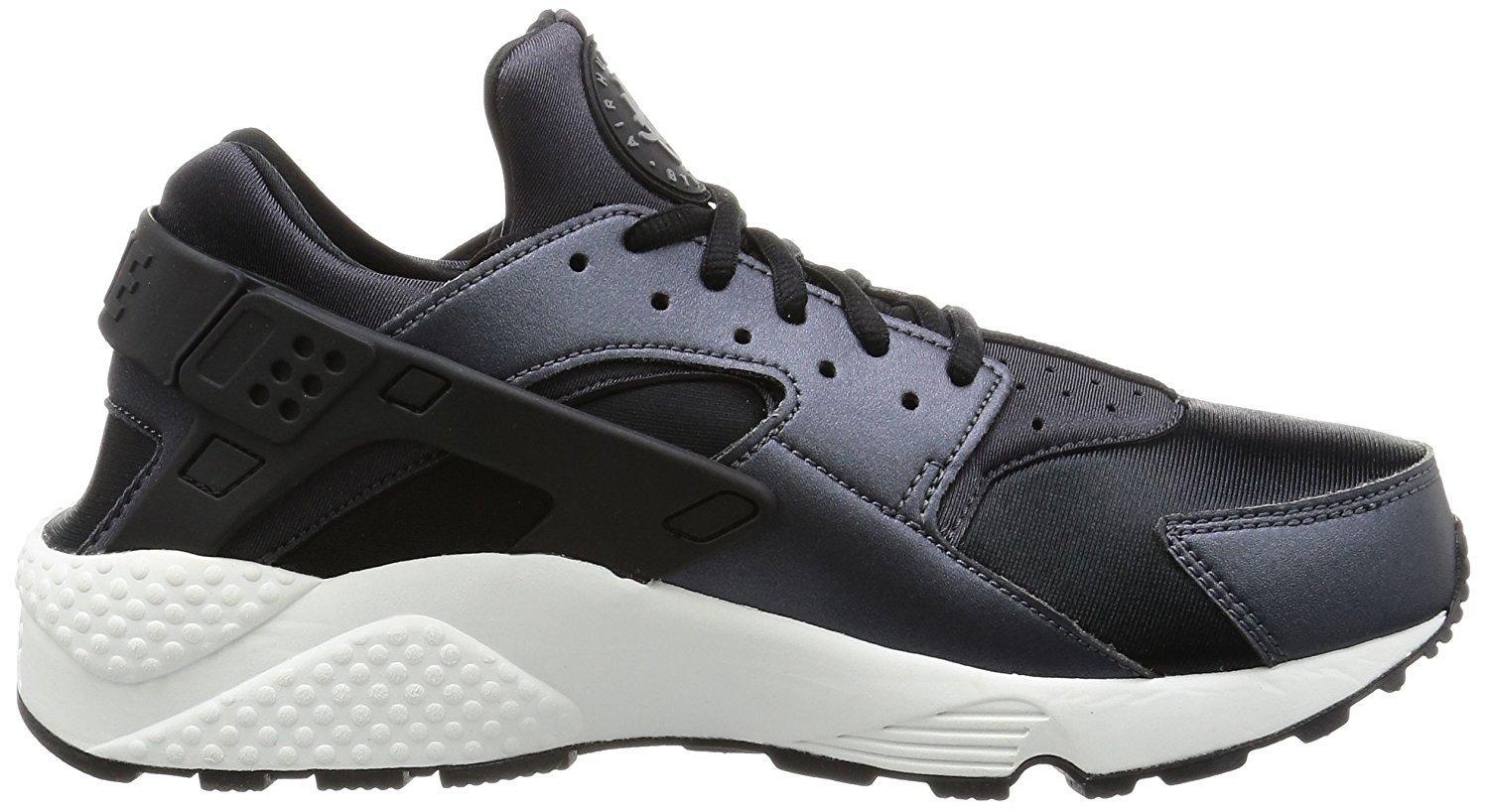 Size 7 Women's Nike Air Huarache Run SE Athletic Casual Fashion ... Picture 1 of 7 ...