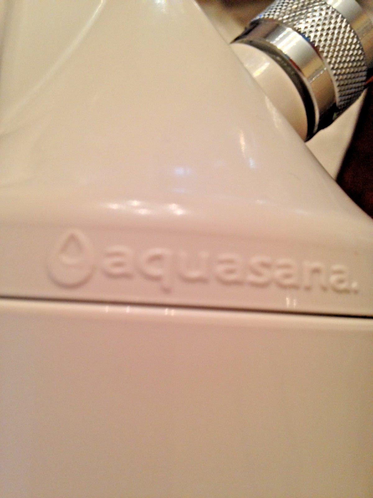 NEW-Aquasana AQ-4100 Pure Shower System with Filter and Adjustable NEW-Aquasana AQ-4100 Pure Shower System with Filter and Adjustable