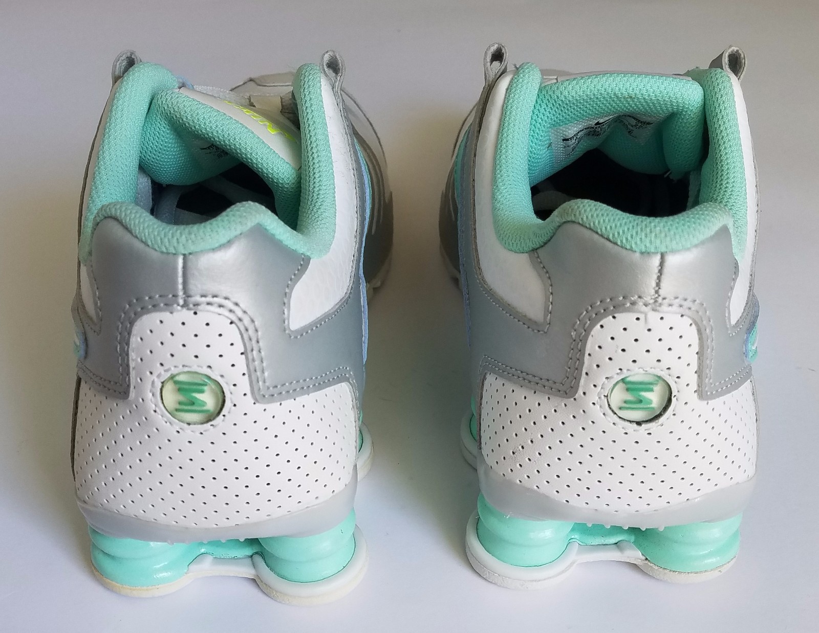 Nike Women's Shox White Teal and Platinum Running Shoes 639657 109 ... ... Picture 3 of 12