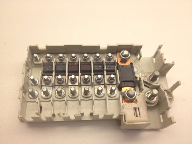1998 BMW 528i E39 Fuse Housing 8-fold | eBay 1998 BMW 528i E39 Fuse Housing 8-fold | eBay