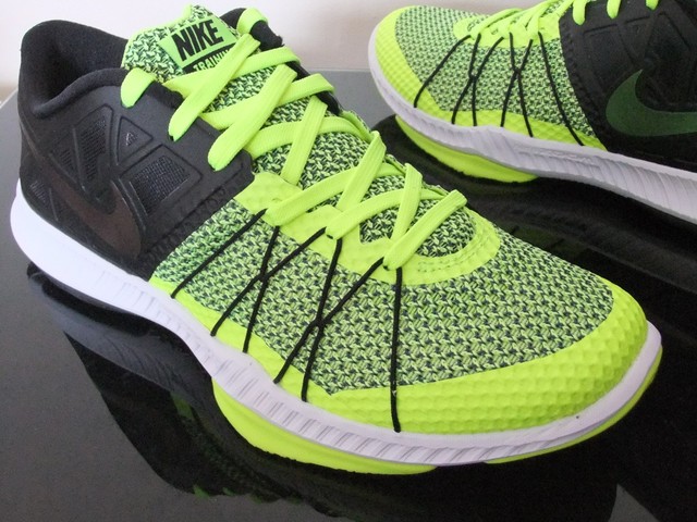 Da Uomo Nike Zoom Treno incredibilmente veloce in esecuzione Sport da Palestra Sneaker UK 9.5 10 Da Uomo Nike Zoom Treno incredibilmente veloce in esecuzione Sport da Palestra Sneaker UK 9.5 10