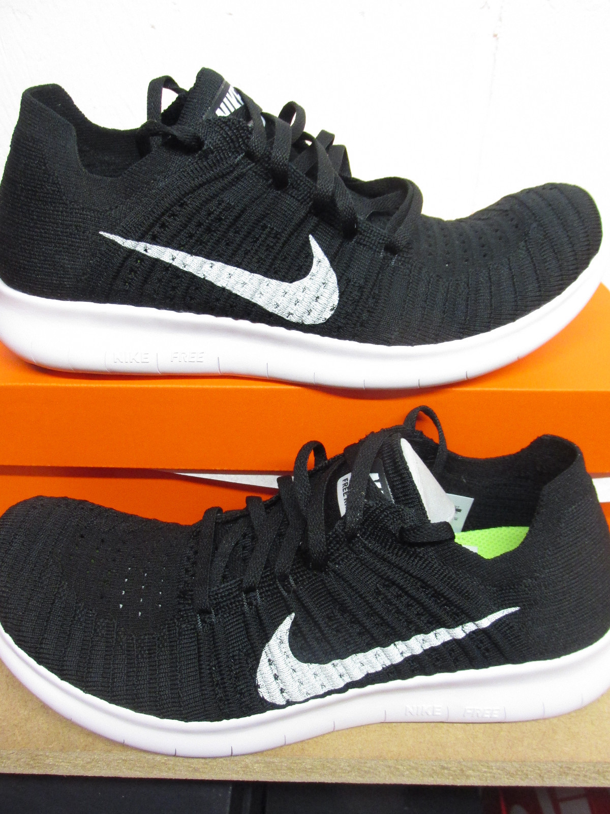 uomo NIKE FREE RN Flyknit 831069 001 Scarpe da Ginnastica Bianche Nere uomo NIKE FREE RN Flyknit 831069 001 Scarpe da Ginnastica Bianche Nere