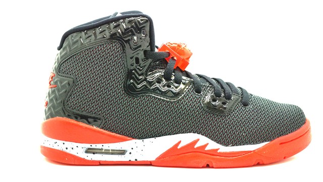 Boys Air Jordan Spike 40 Black/Cement Grey/Fire Red Boys Air Jordan Spike 40 Black/Cement Grey/Fire Red