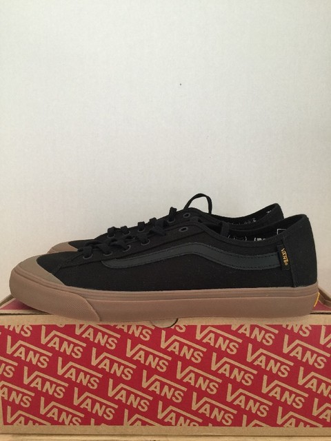 vans 7 vans 7