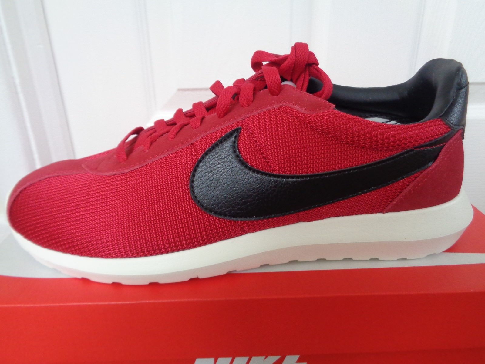 Nike Free 4.0 v3 UK11 NUOVO CON SCATOLA Nike Free 4.0 v3 UK11 NUOVO CON SCATOLA