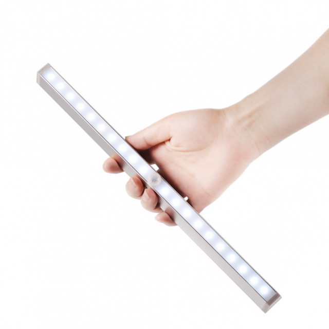Motion Sensing Closet Lights 20 Leds Diy Stick On Anywhere Portable Under Cabinet 20 Leds Night Step Light Wireless Motion Sensor Magnetic Strip
